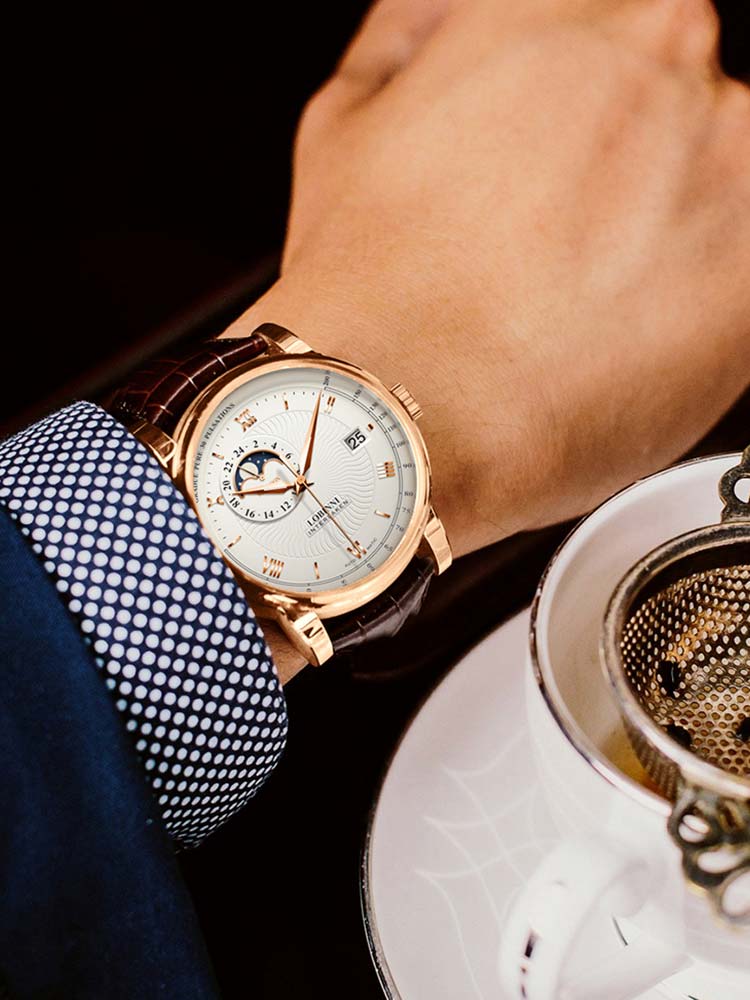 Lobinni Modern Design Men Mechanical Wrist Watch 42mm.