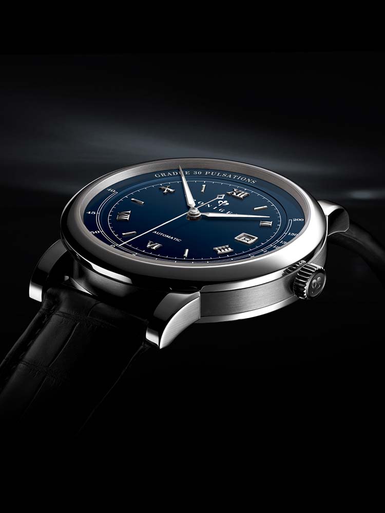 Poniger Men Leather Strap Mechanical Wrist Watch 41.5mm.